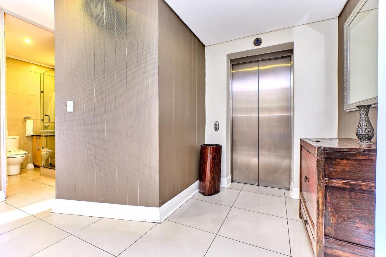 Comfort Apartment Sa ヨハネスブルグ エクステリア 写真